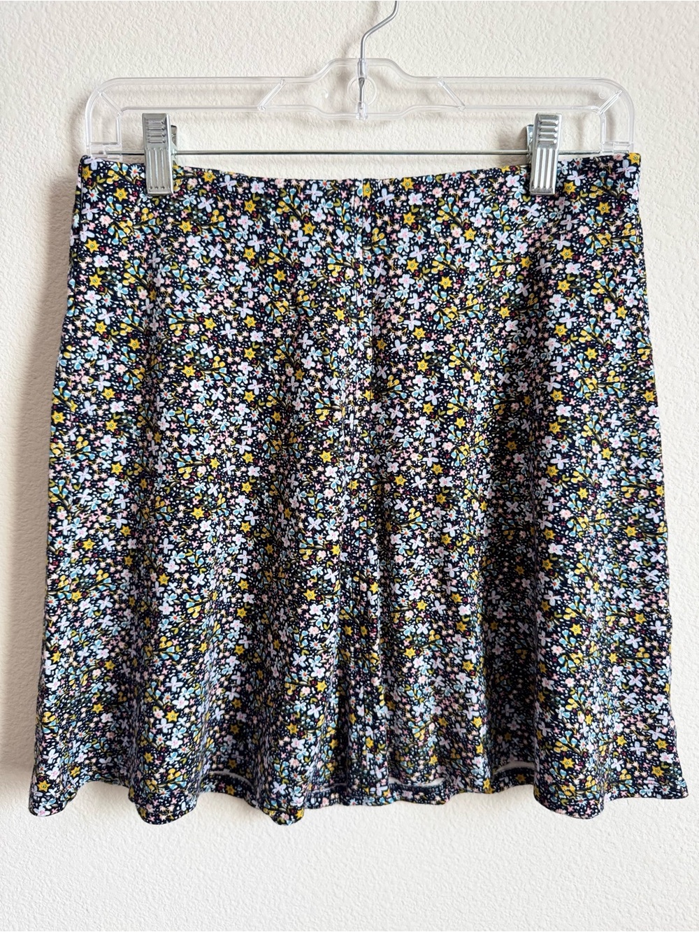 LOFT Black Floral Skater Skirt with Yellow & White Accents (XS)- NWOT